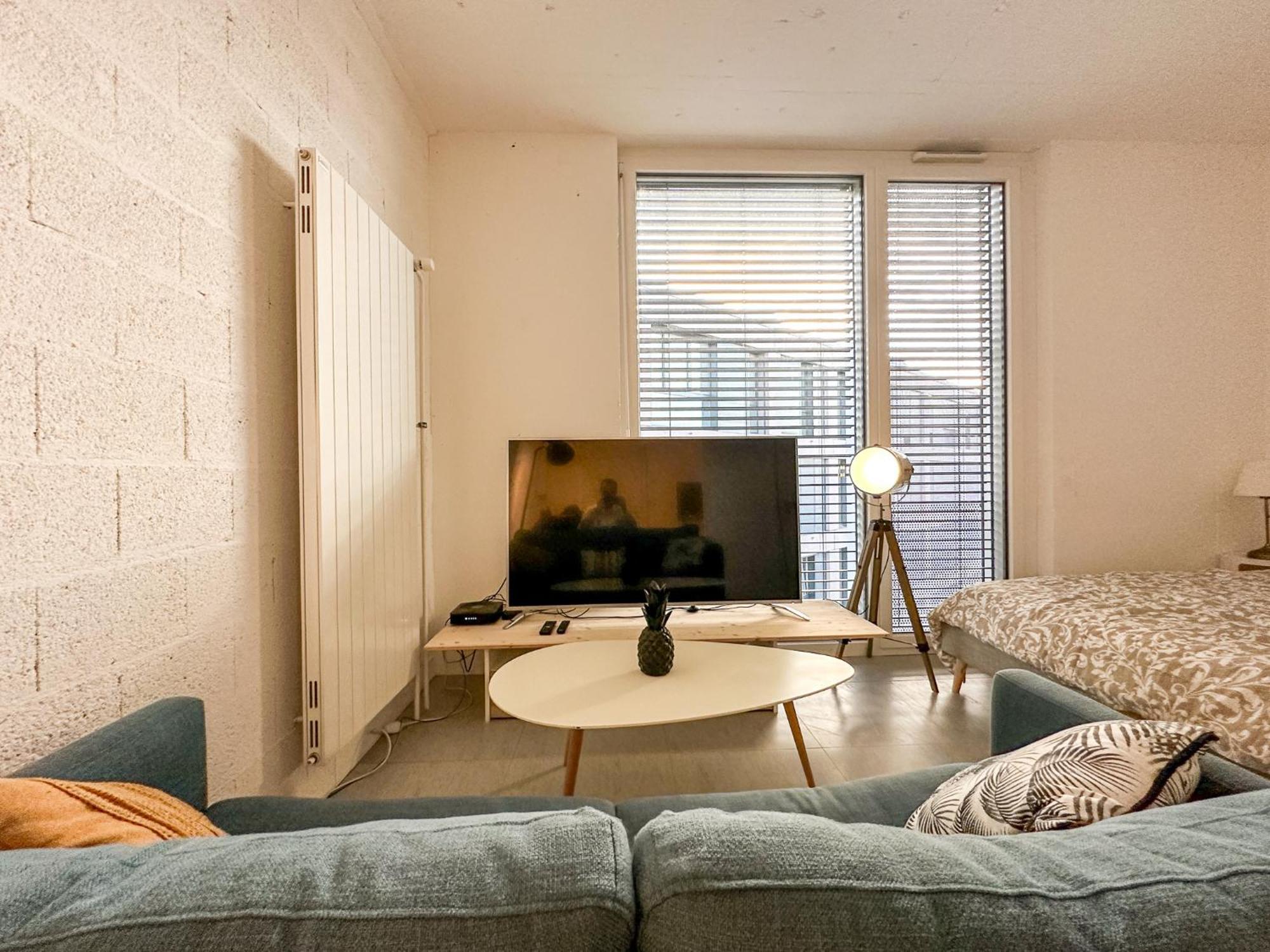 Modern Studio, De Lausanne